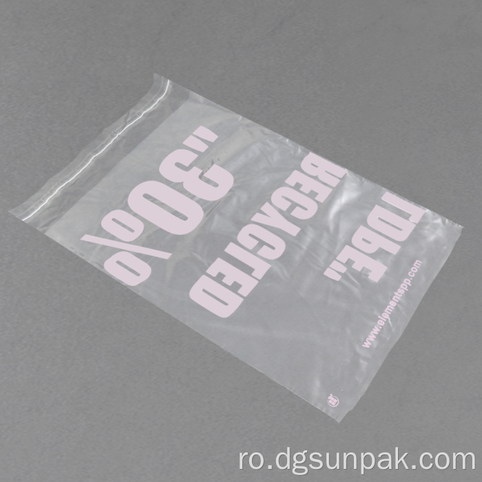 Pachet de îmbrăcăminte 30% adeziv reciclat